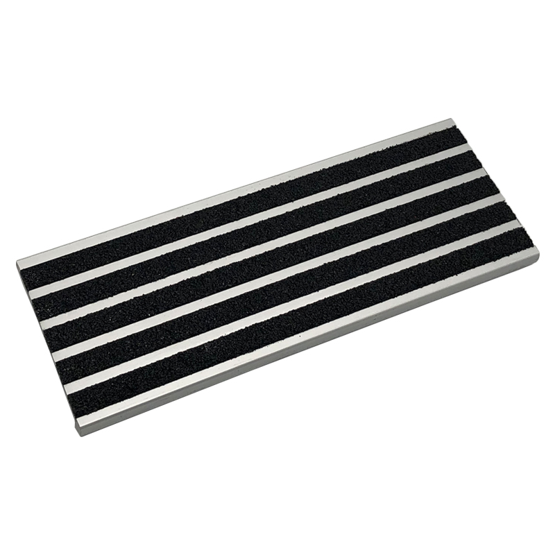 003 Aluminum stair nosing with black Carborundum Insert