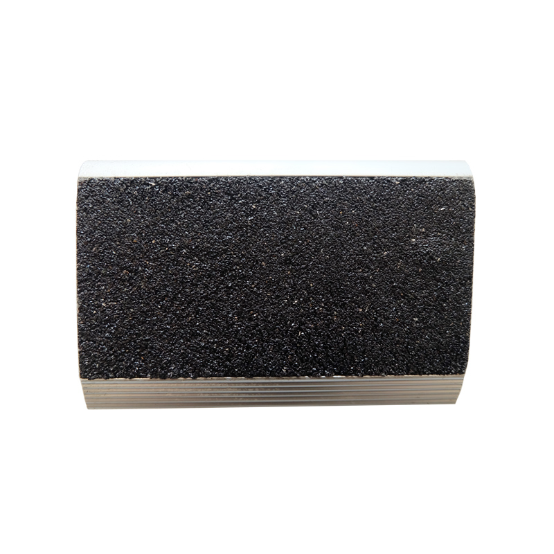 007 Aluminum Carborundum stair tread