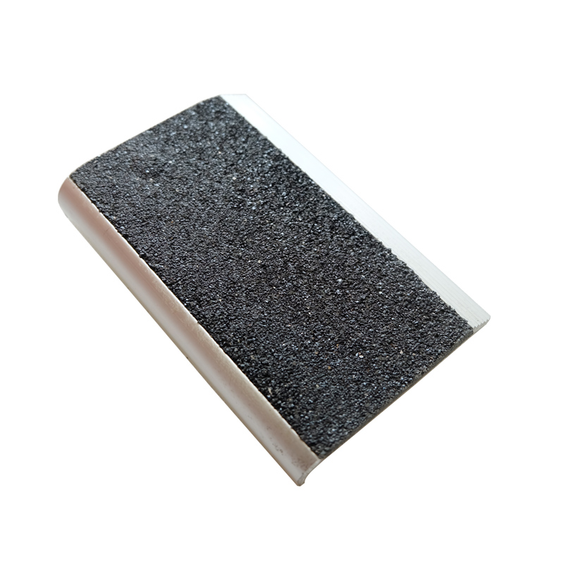 007 Aluminum Carborundum stair tread