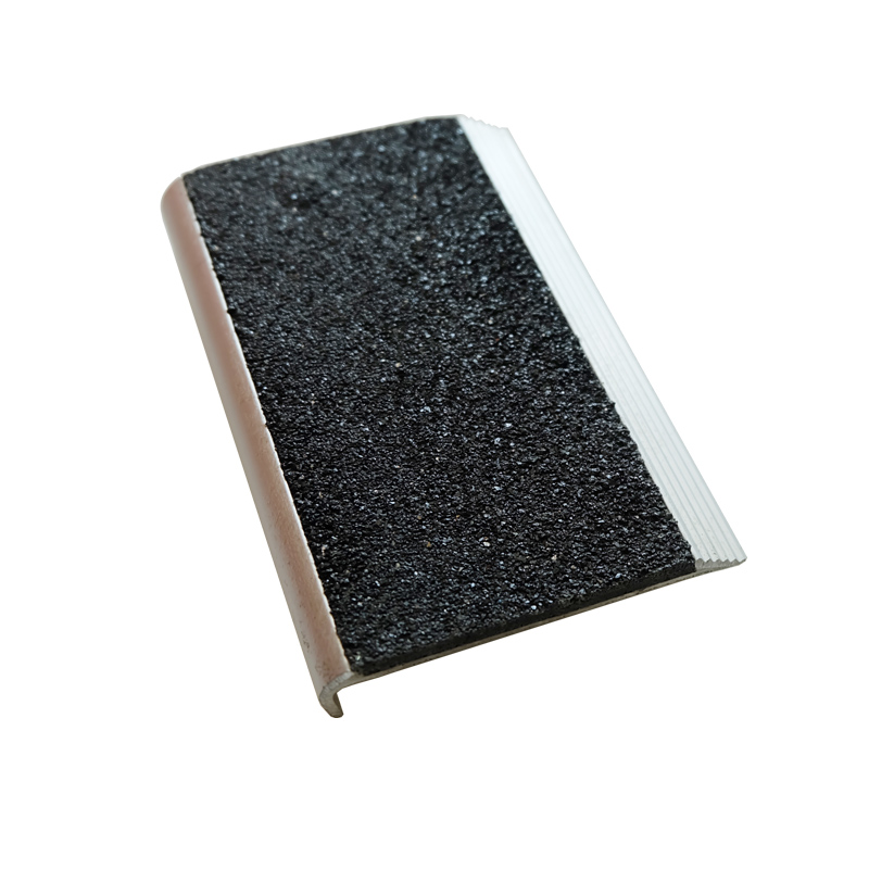 007 Aluminum Carborundum stair tread