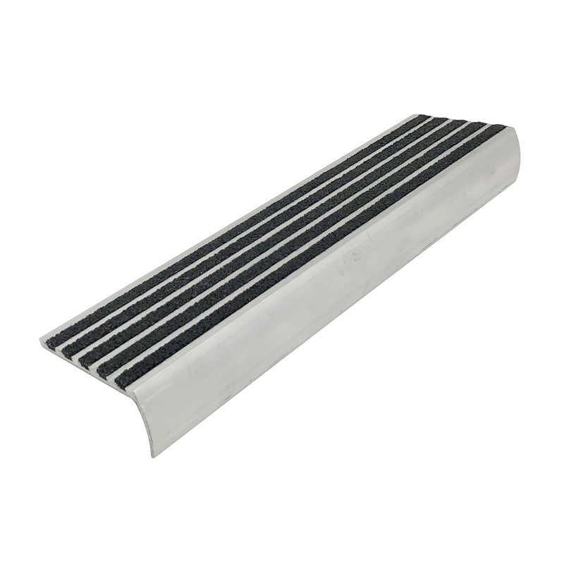 010 Aluminum Carborundum stair tread