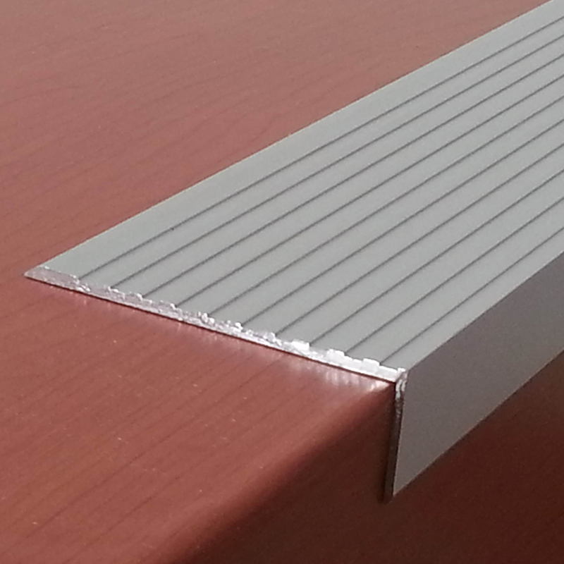 LLT-70  Aluminum stair nosing for protect the stair edge