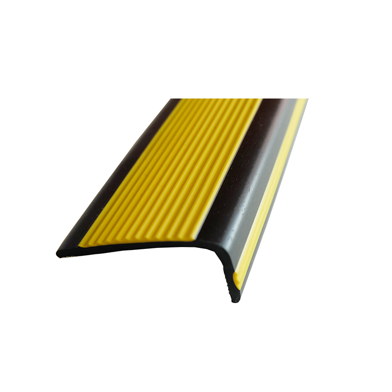 Rubber stair nosing black and yellow two color coextrusion rubber nosing