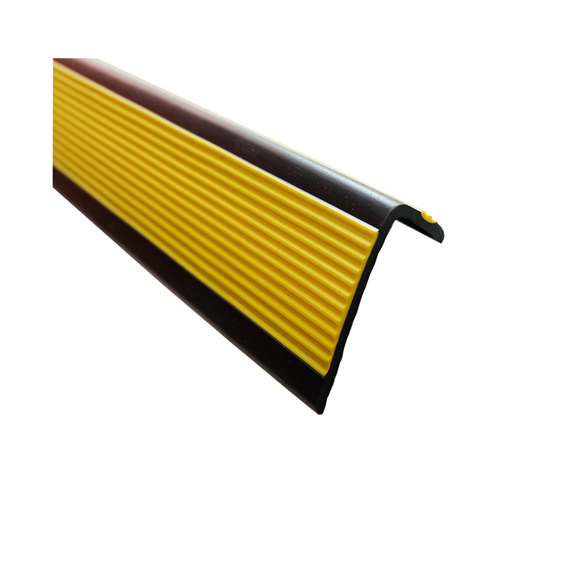 Rubber stair nosing black and yellow two color coextrusion rubber nosing