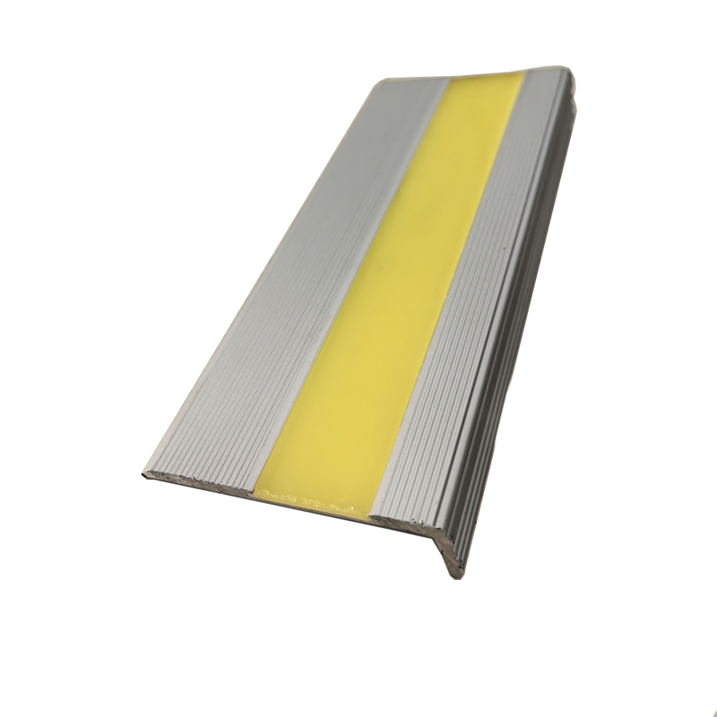 GN70-G700 Ceramic Luminous stair step edge nosings